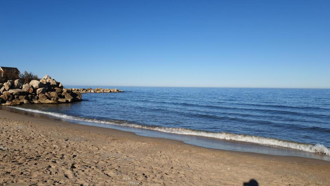 Vacansis Habitaciones De Hostal A Primera Linea De Playa En Cullera Eksteriør bilde