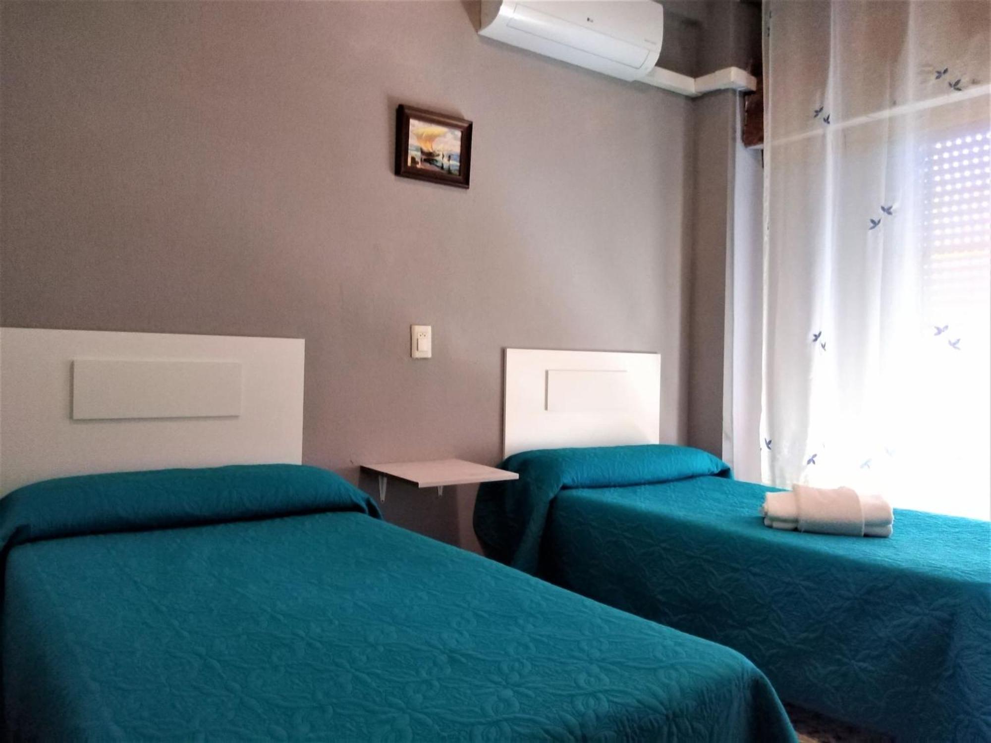 Vacansis Habitaciones De Hostal A Primera Linea De Playa En Cullera Eksteriør bilde