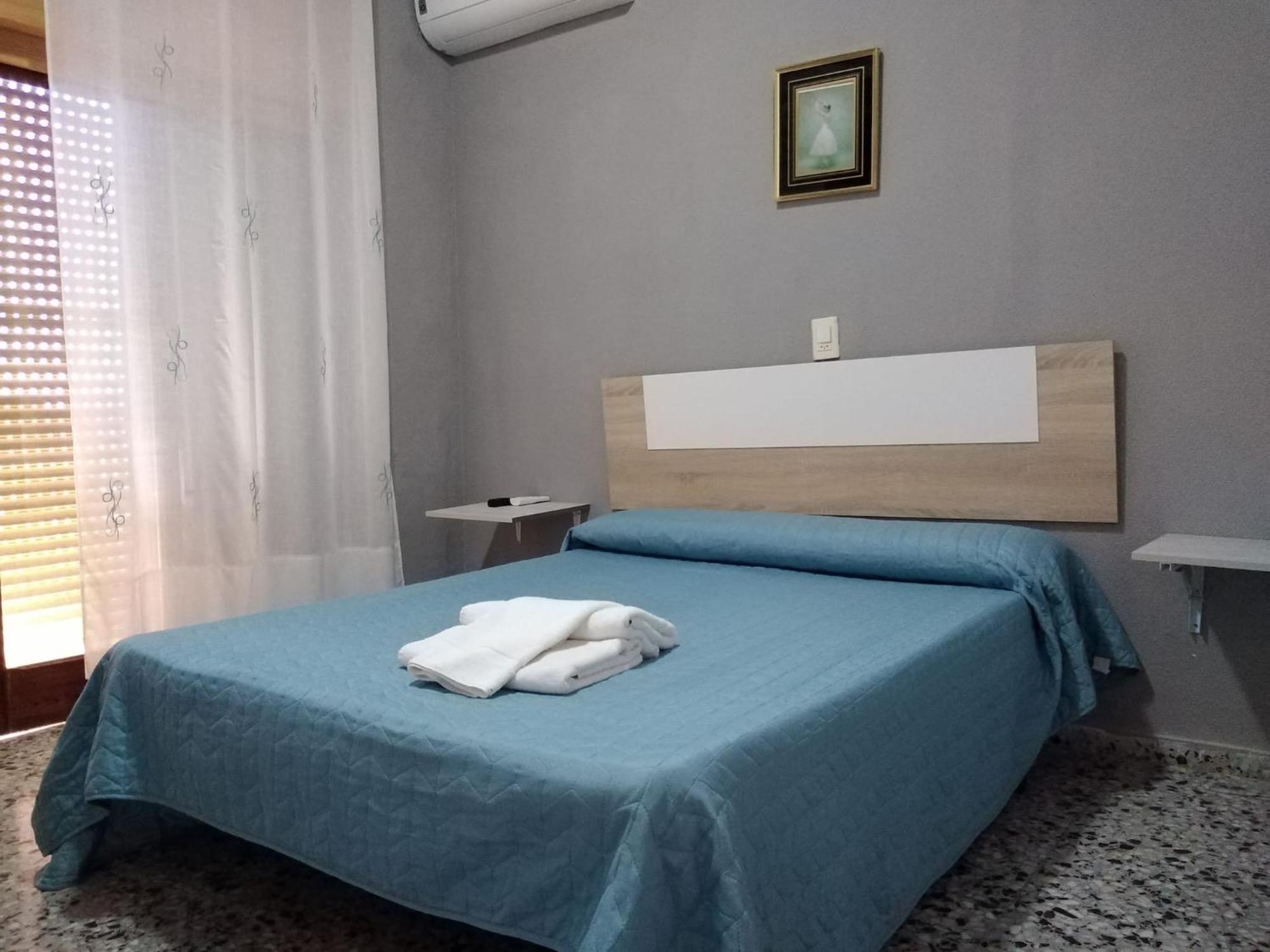 Vacansis Habitaciones De Hostal A Primera Linea De Playa En Cullera Eksteriør bilde